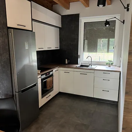 Dom Nad Jeziorem Hartowiec Villa *